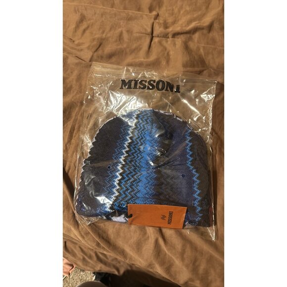 Missoni Zig-Zag Tonal Wool-Blend Beanie Blue - Picture 5 of 7